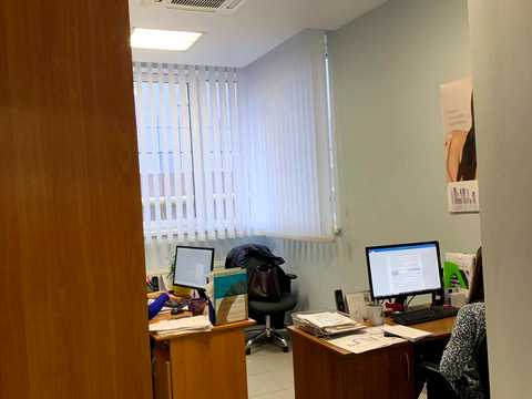 комерційна за адресою Середньофонтанська вул., 19