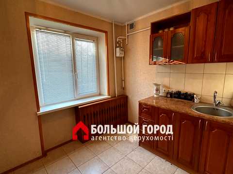квартира за адресою Запорізька вул., 7