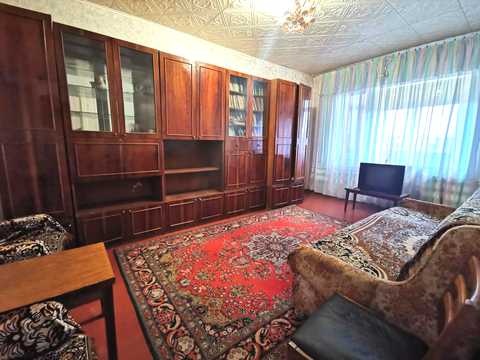 квартира за адресою Гірницький мікрорайон  (5-й мікрорайон), 18