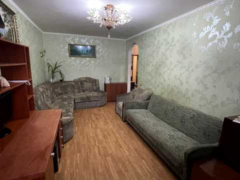 квартира за адресою вул.Подолінського, 24