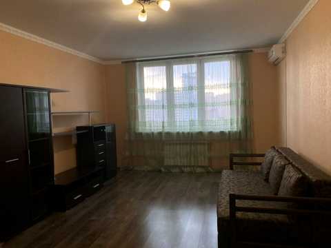 квартира по адресу Елизаветы Чавдар ул., 1