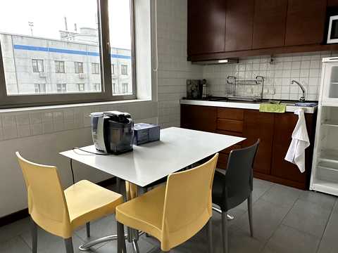 коммерческая по адресу Большая Васильковская ул. (Красноармейская), 72