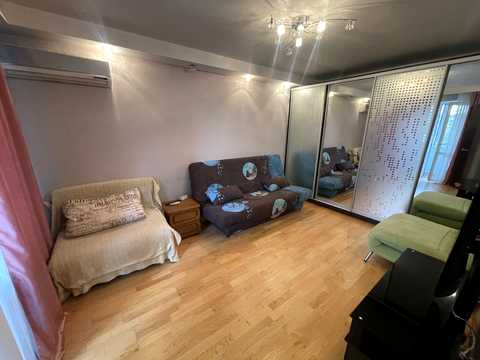 квартира по адресу Оболонский просп., 14-Є