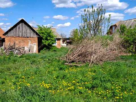 ділянка за адресою Захисників України, 84
