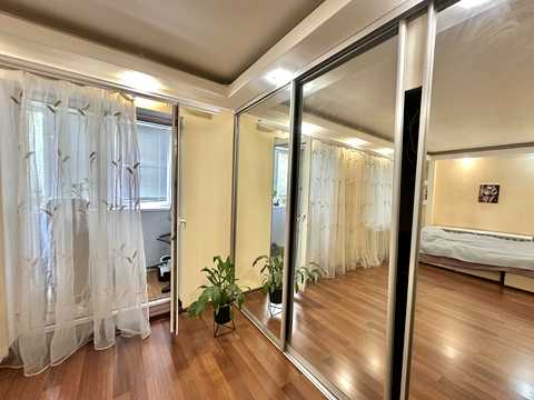 квартира по адресу 12 квітня, 2