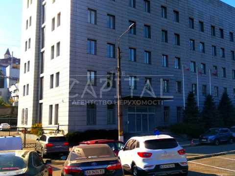 коммерческая по адресу Линейная ул., 17