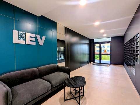 квартира за адресою Героїв Крут вул., 4