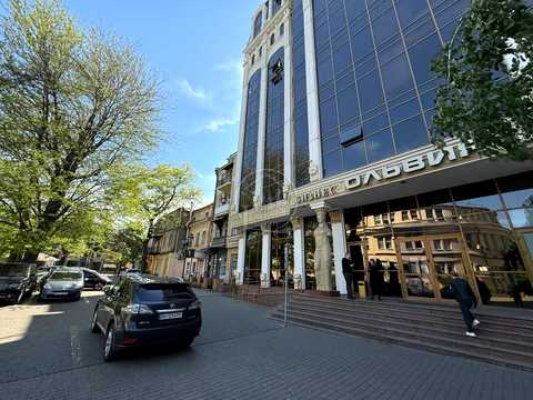 комерційна за адресою Одеса, Івана Луценка пров., 21