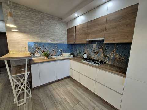 квартира за адресою Співдружності вул., 1