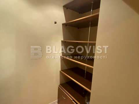 будинок за адресою с. Софіївська Борщагівка, Кучанська