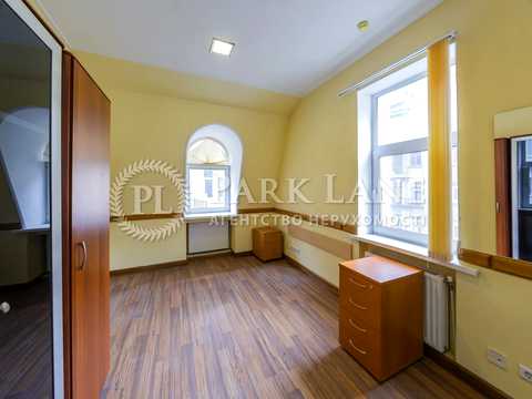 комерційна за адресою Саксаганського вул., 67