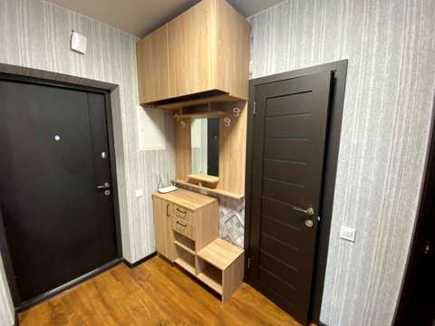 квартира за адресою Дніпровська набережна вул., 18-Б