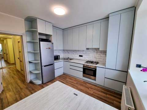 квартира по адресу Академика Глушкова просп., 123