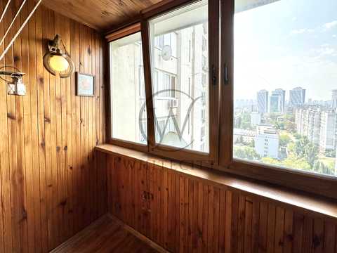 квартира за адресою В'ячеслава Чорновола вул., 16
