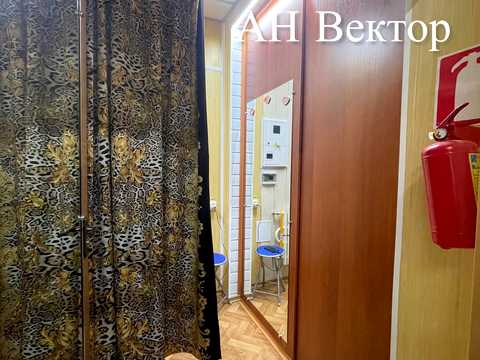 коммерческая по адресу Москалёвская ул. (Октябрьской Революции), 30