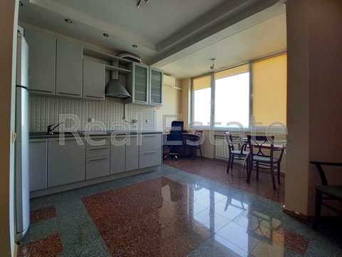 квартира по адресу Миколы Бажана просп., 12