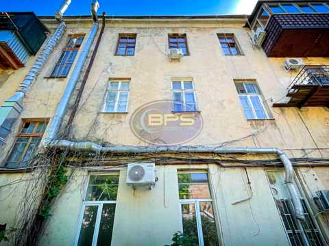 комерційна за адресою Жуковського, 36