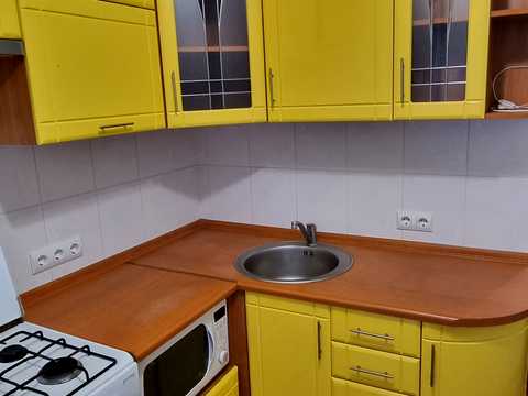 квартира за адресою Симиренка, 20