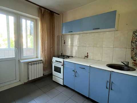 квартира за адресою Каштанова вул., 11