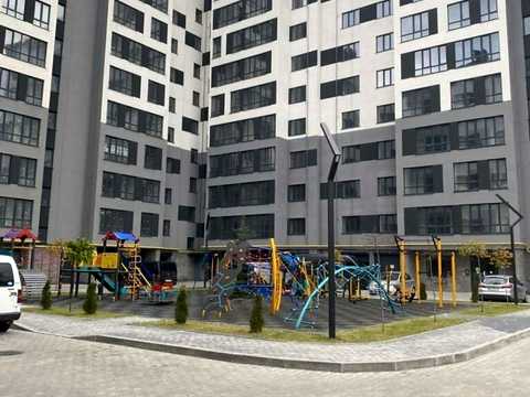 квартира за адресою Озерна вул., 16б