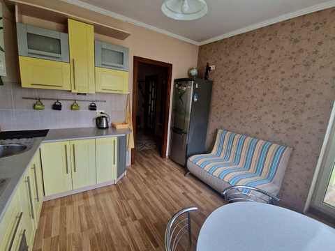 квартира за адресою Джорджа Вашингтона вул. (Батальна), 4а к5