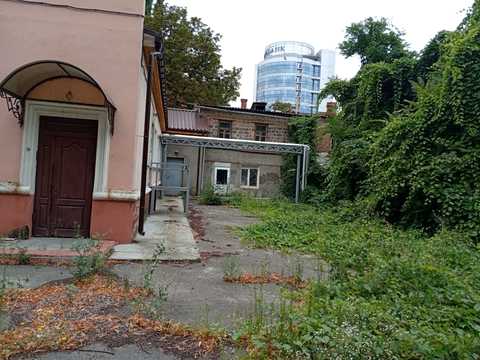 комерційна за адресою Успенська пл. (Дем'яна Бєдного), 11