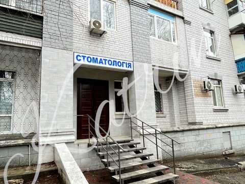комерційна за адресою Троїцька вул. (Червона), 20-Д