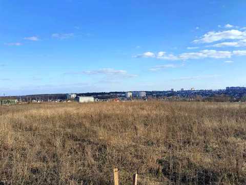 участок по адресу Старова, 17