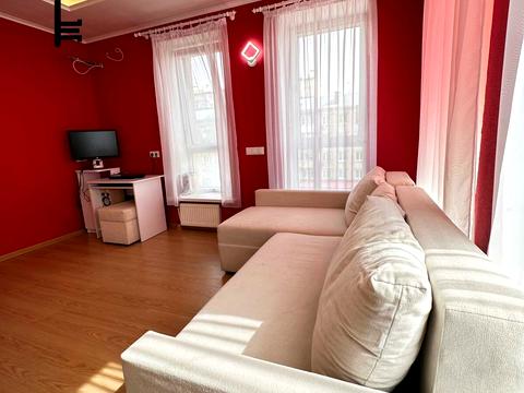 квартира за адресою Святошинська вул., 27