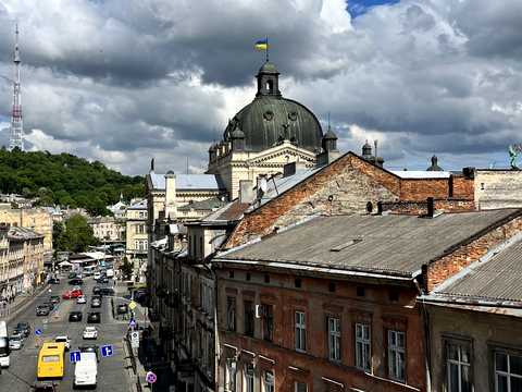 коммерческая по адресу Городоцкая ул., 8