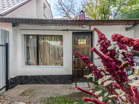 будинок за адресою Олеся Гончара вул. (Енгельса), 1
