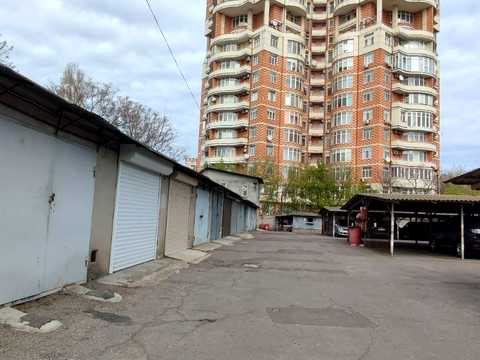 паркомісце за адресою Шампанський пров., 14
