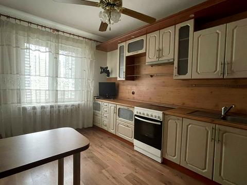 квартира по адресу Драгоманова ул., 1-Д