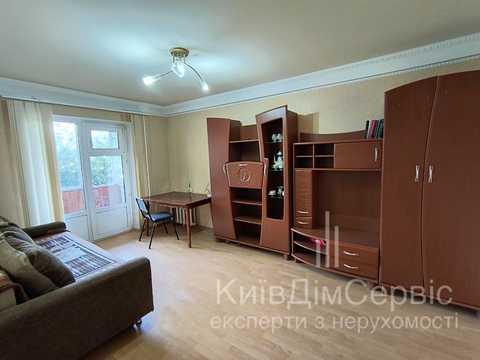 квартира за адресою Леся Курбаса просп., 18-А