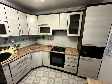 квартира по адресу Семьи Барвинских ул., 5