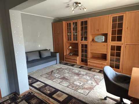 квартира за адресою Автозаводська вул., 61