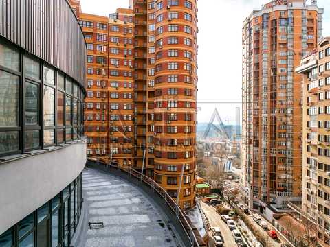 коммерческая по адресу Евгения Коновальца ул. (Щорса), 36Д