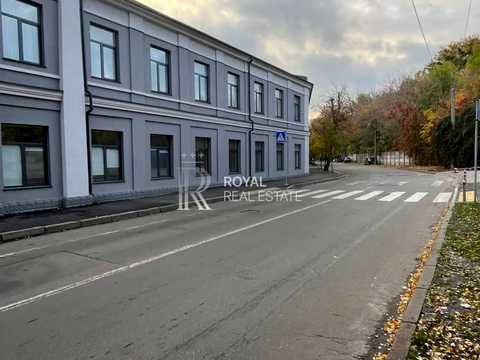 коммерческая по адресу Лаврская ул. (Январского восстания), 5