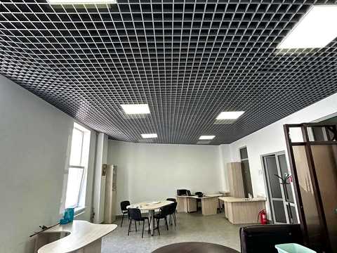коммерческая по адресу Степана Бандери ул., 2/1а