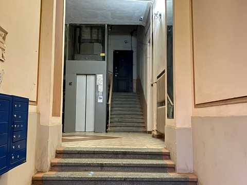 коммерческая по адресу Костёльная ул., 7