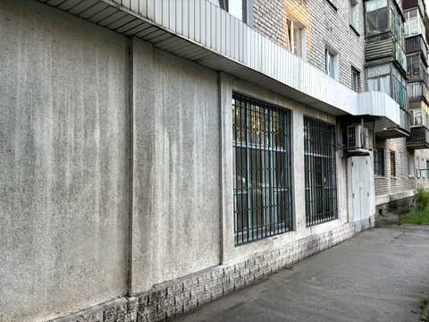 коммерческая по адресу Горняков ул., 1