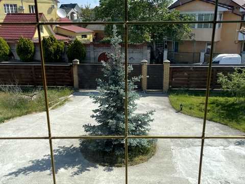 будинок за адресою Райдужна, 10