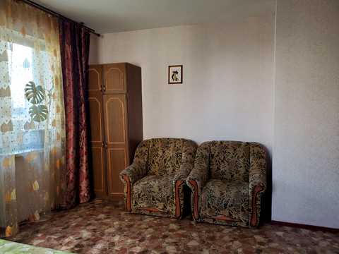 квартира за адресою Анни Ахматової вул., 48