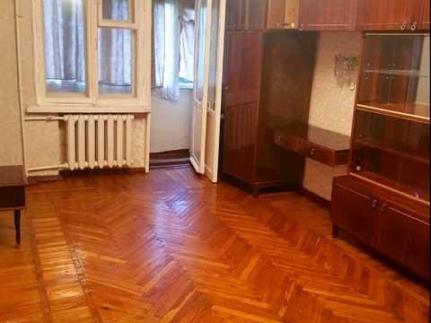 квартира за адресою Оріхуватська вул. (Бурмистенка), 13