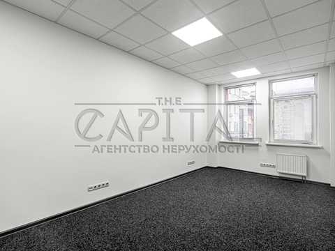 комерційна за адресою Спаська вул., 5