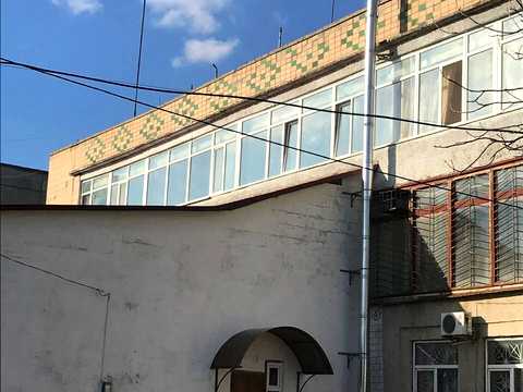 комерційна за адресою Монастирище, соборна, 122к