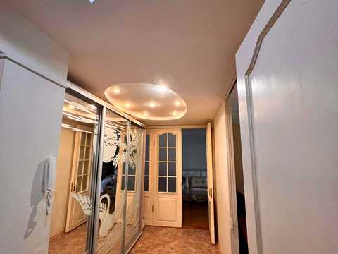 квартира по адресу Комарова ул. (Комарова), 27