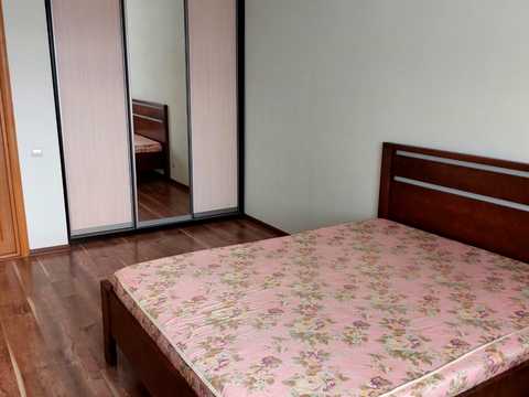 квартира за адресою Воскресенська вул., 12-В