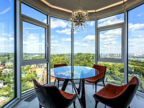 квартира за адресою Буслівська вул., 12