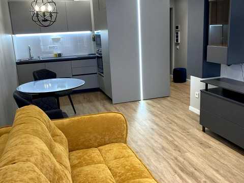 квартира за адресою Дніпровська набережна вул., 18-Б
